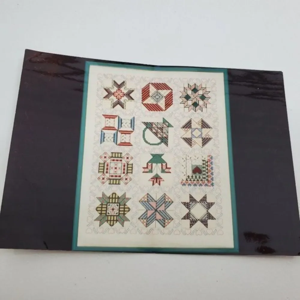 Heart Strings Cross‎ Stitch Pattern homespun memor